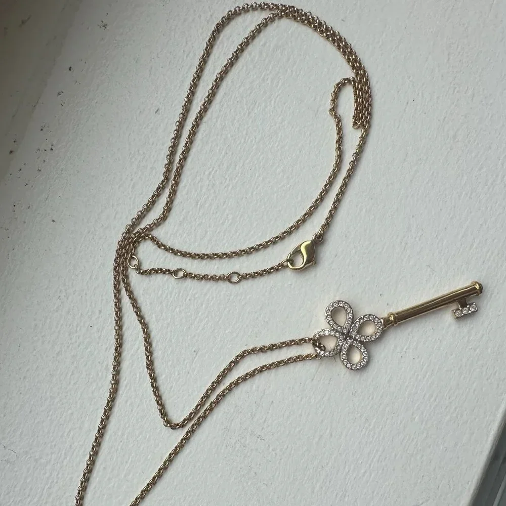 Vintage Swarovski Crystal Key Necklance - Picture 2 of 4